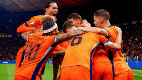 【独家】周二英超重磅对决：诺丁汉郡VS利物浦，免费竞彩预测攻略